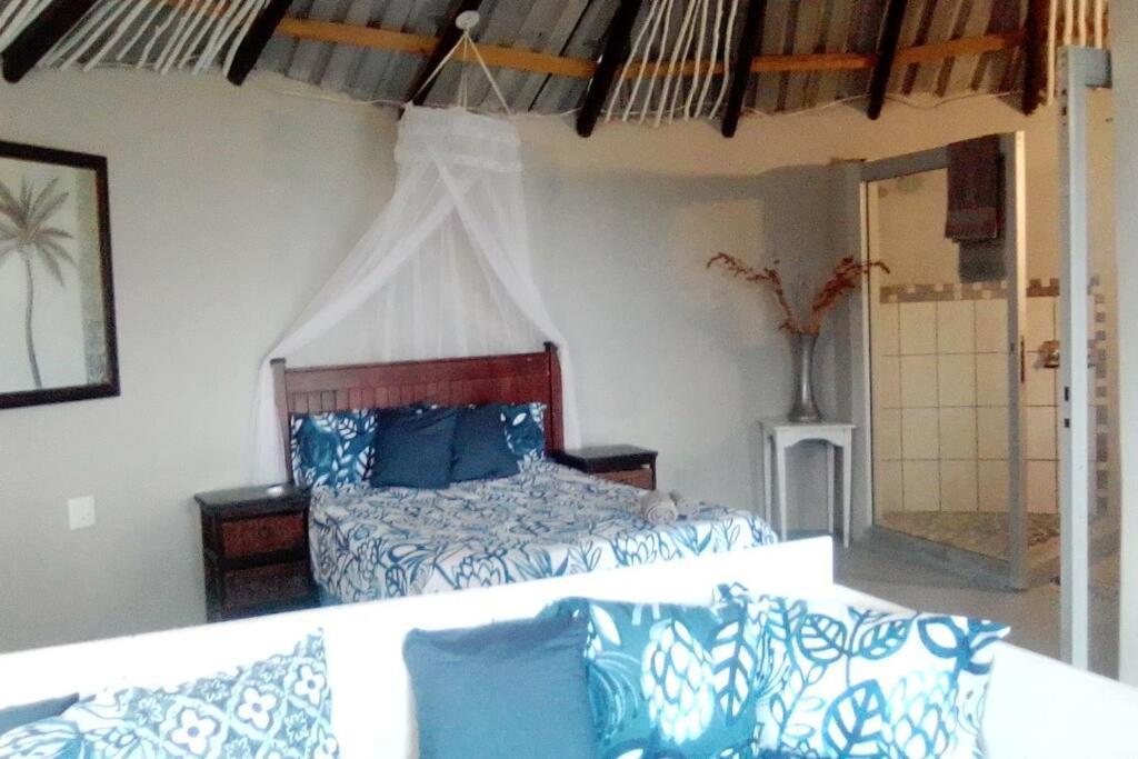 Wildview Self Catering Cottages Coffee Bay, Breakfast & Wi-Fi Inc Ngoại thất bức ảnh